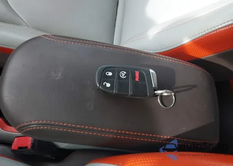 2017 Jeep Renegade Limited Fwd из США, поврежденный, VIN ZACCJADB5HPF79357